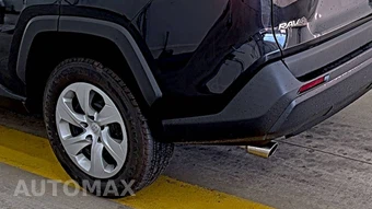 2024 Toyota RAV4 LE - miniatura 10