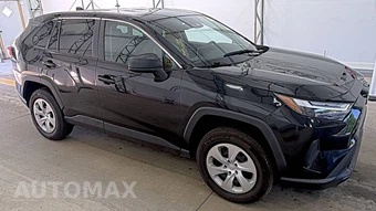 2024 Toyota RAV4 LE - miniatura 3
