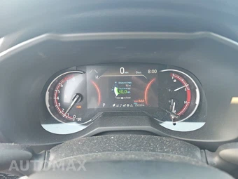 2024 Toyota RAV4 LE - miniatura 12
