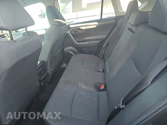 2024 Toyota RAV4 LE - miniatura 13