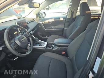 2024 Toyota RAV4 LE - miniatura 7