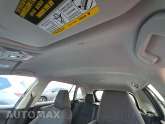 2024 Toyota RAV4 LE - miniatura 17