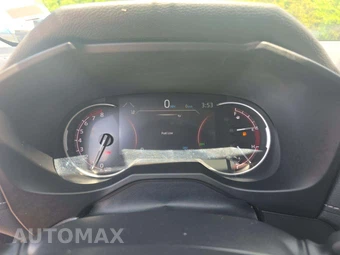 2024 Toyota RAV4 LE - miniatura 6