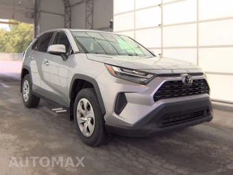 2024 Toyota RAV4 LE - miniatura 4