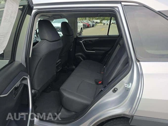 2024 Toyota RAV4 LE – miniatura 10