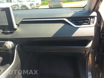 2024 Toyota RAV4 LE - miniatura 16