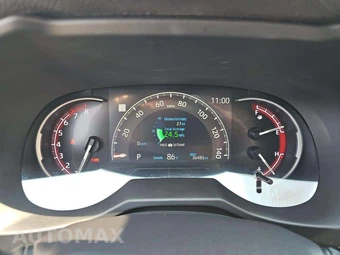 2024 Toyota RAV4 LE - miniatura 9