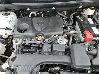 2024 Toyota RAV4 LE - miniatura 15