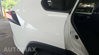 2024 Toyota RAV4 LE - miniatura 31