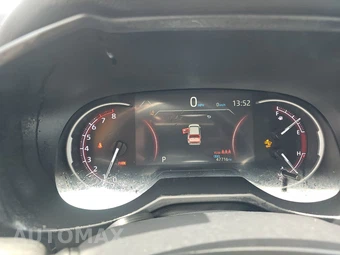 2024 Toyota RAV4 LE - miniatura 12