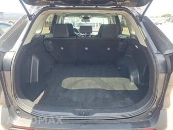 2024 Toyota RAV4 LE - miniatura 16