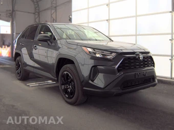 2024 Toyota RAV4 LE - miniatura 3