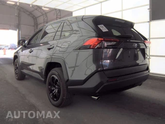 2024 Toyota RAV4 LE - miniatura 6