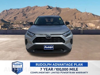 2024 Toyota RAV4 LE - miniatura 11