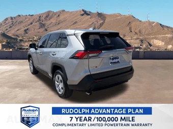 2024 Toyota RAV4 LE - miniatura 6