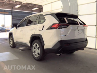 2024 Toyota RAV4 LE - miniatura 6