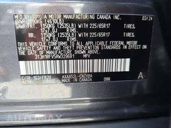 2024 Toyota RAV4 LE - miniatura 5