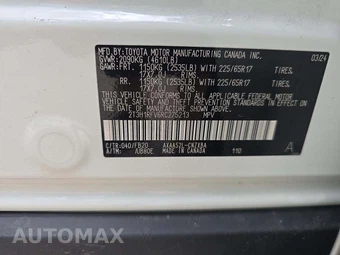 2024 Toyota RAV4 LE - miniatura 2