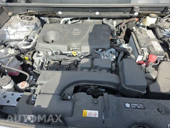 2024 Toyota RAV4 LE - miniatura 15