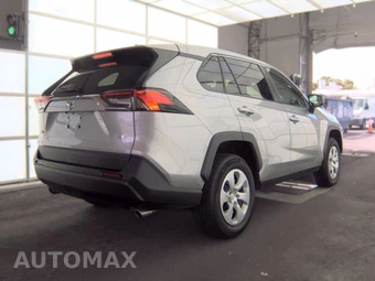 2024 Toyota RAV4 LE – miniatura 4