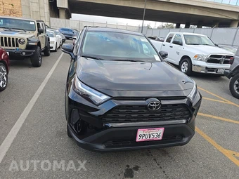 2024 Toyota RAV4 LE – miniatura 2