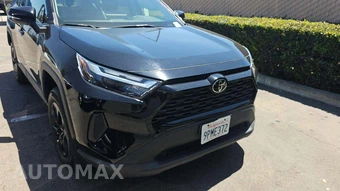 2024 Toyota RAV4 LE - miniatura 26