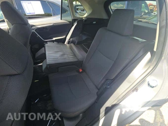 2024 Toyota RAV4 LE - miniatura 13