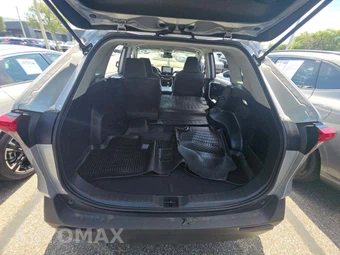 2024 Toyota RAV4 LE - miniatura 14