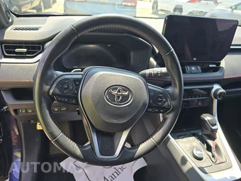 2024 Toyota RAV4 Prime XSE - miniatura 10