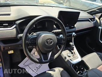 2024 Toyota RAV4 Prime XSE - miniatura 11