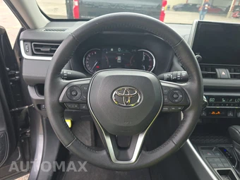 2024 Toyota RAV4 XLE - miniatura 16