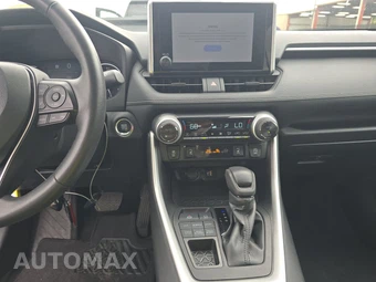 2024 Toyota RAV4 XLE - miniatura 17