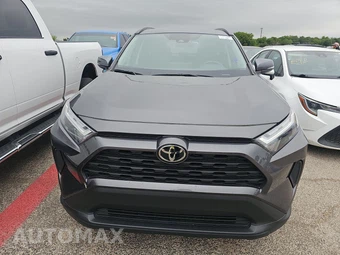 2024 Toyota RAV4 XLE - miniatura 2