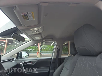2024 Toyota RAV4 XLE - miniatura 20