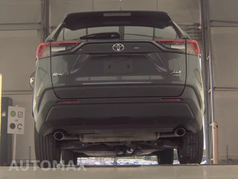 2024 Toyota RAV4 XLE - miniatura 7