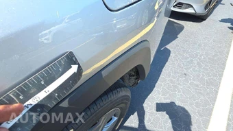 2024 Toyota RAV4 XLE - miniatura 27
