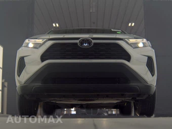 2024 Toyota RAV4 XLE - miniatura 3