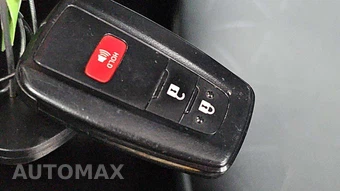 2024 Toyota RAV4 XLE - miniatura 18