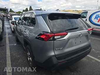 2024 Toyota RAV4 XLE - miniatura 6