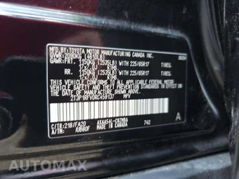 2024 Toyota RAV4 XLE – miniatura 5