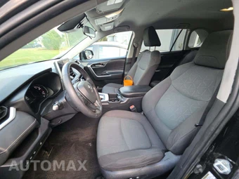 2024 Toyota RAV4 XLE – miniatura 6
