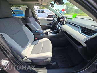 2024 Toyota RAV4 XLE - miniatura 15
