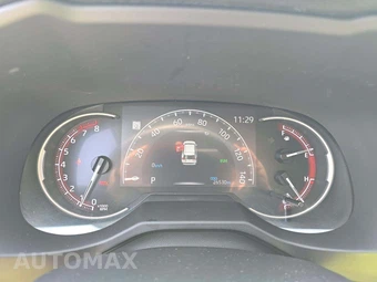 2024 Toyota RAV4 XLE - miniatura 6