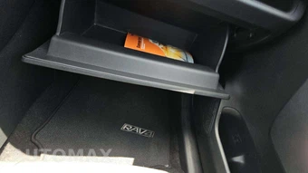 2024 Toyota RAV4 XLE - miniatura 37