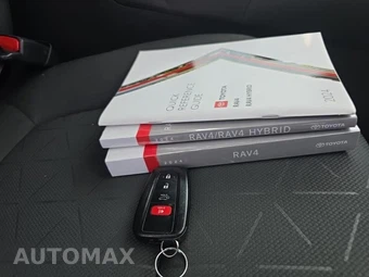 2024 Toyota RAV4 XLE - miniatura 21