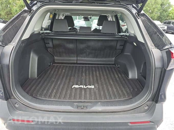 2024 Toyota RAV4 XLE - miniatura 14