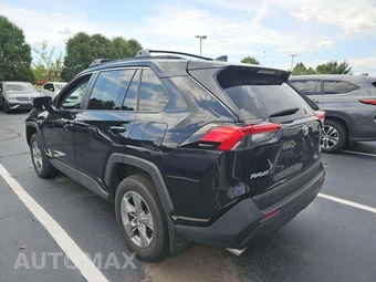 2024 Toyota RAV4 XLE - miniatura 2