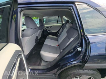 2024 Toyota RAV4 XLE - miniatura 13