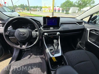 2024 Toyota RAV4 XLE - miniatura 10