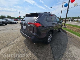 2024 Toyota RAV4 XLE - miniatura 3